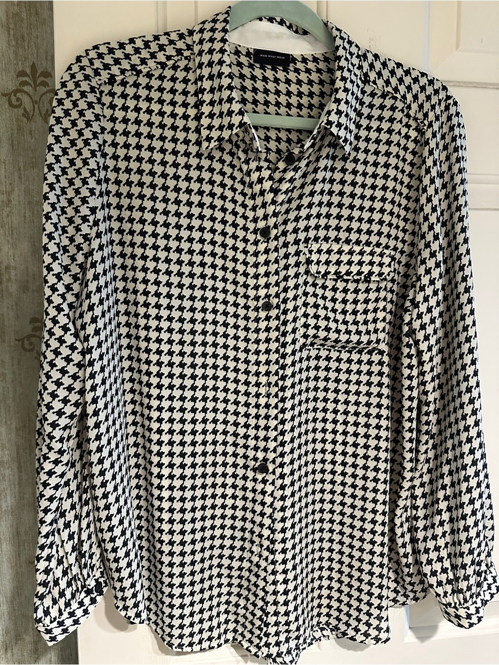 Timeless houndstooth, black and white, long sleeve blouse